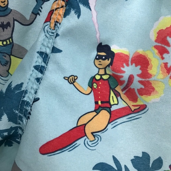 DC Comics Batman and Robin surfing graphic men’s swim trunks M - Picture 5 of 11